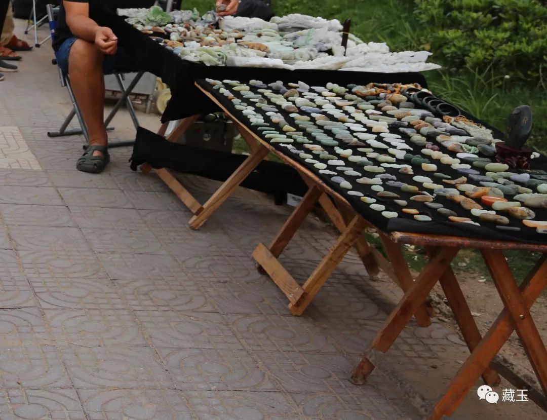 韩料和田玉为什么不受大众喜爱,韩料和田玉值得入手吗