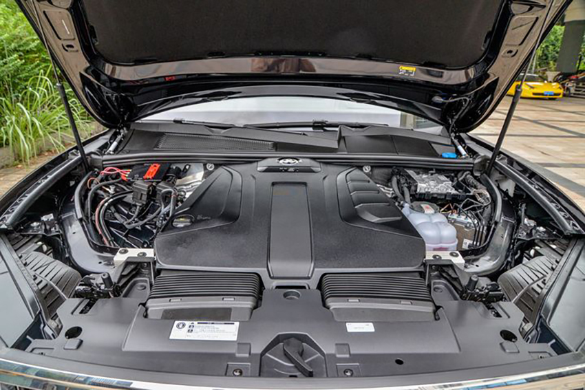 保时捷卡宴宾利添越大众途锐,大众途锐升级宾利