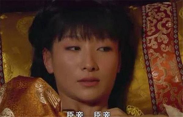 甄嬛传华妃嘲笑祺贵人,甄嬛传华妃说贱人就是矫情