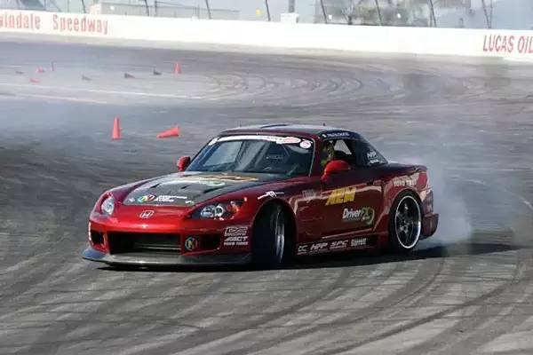 漂移的方法,漂移怎么控制方向