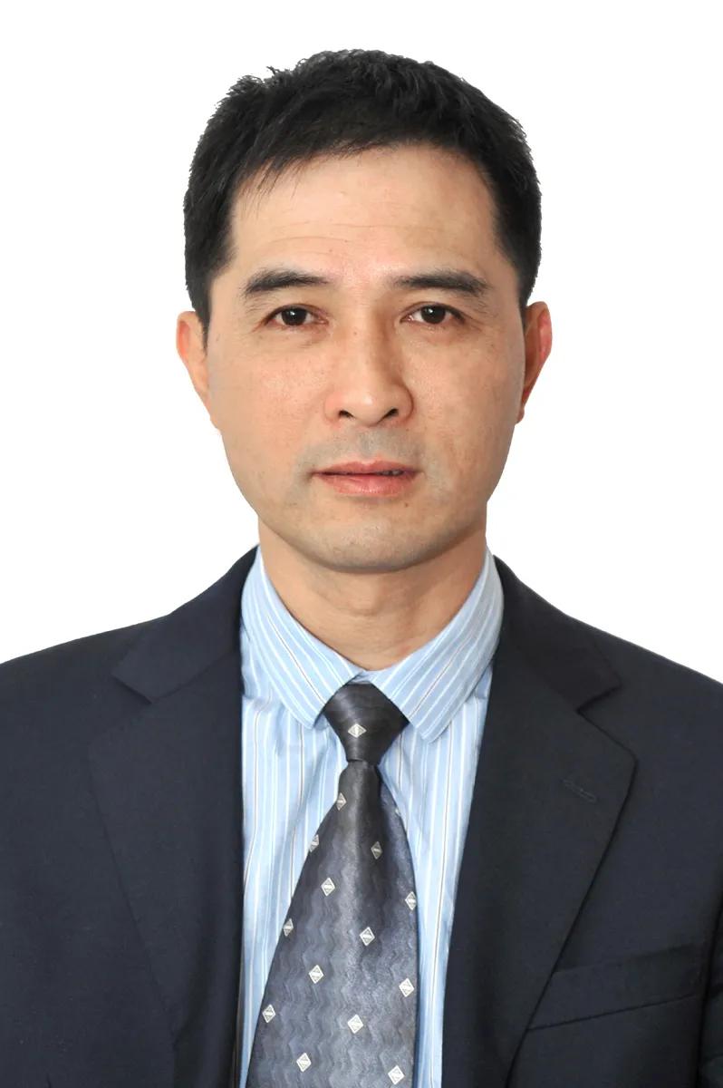 白衣执甲护苍生,谢谢你们白衣天使朗读