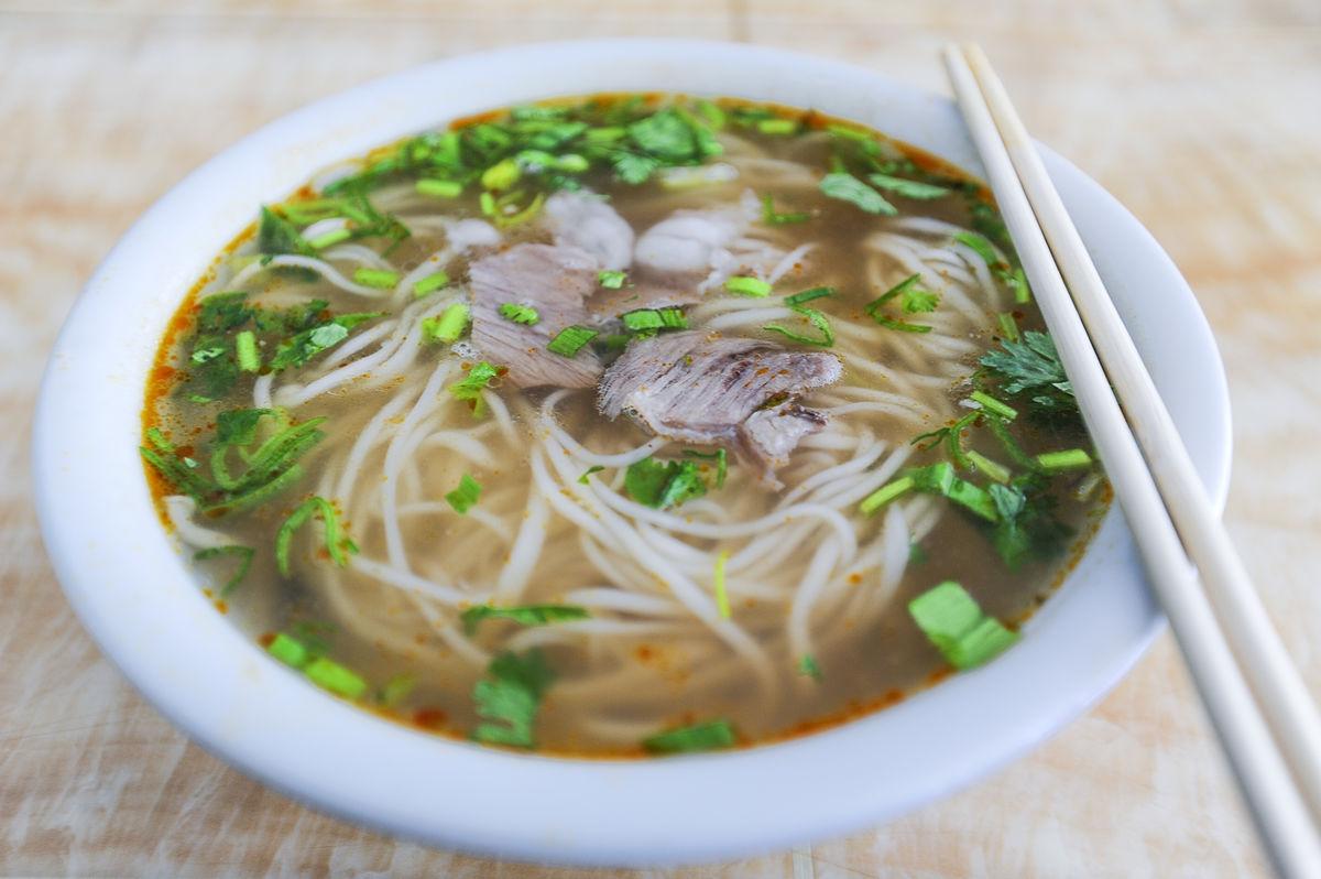 曾风靡全国的兰州拉面,为啥没人愿意吃了?原因有4点,太现实了