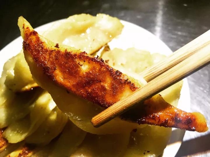 合肥十大老字号锅贴,合肥最好吃的锅贴饺