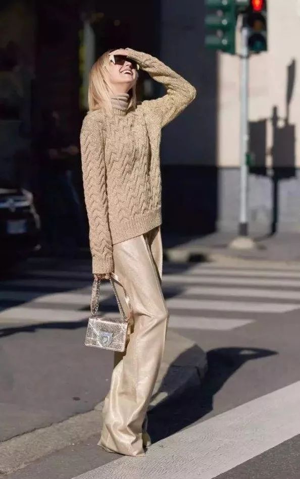 倪妮黑色高领毛衣,倪妮穿啥都好看