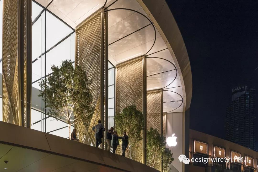 全球第一家苹果水上直营店在哪里,全球第一水上零售店