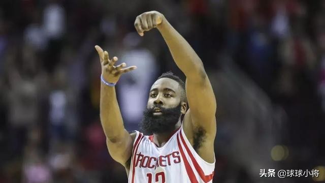 nba球员进球庆祝动作,球员激动庆祝