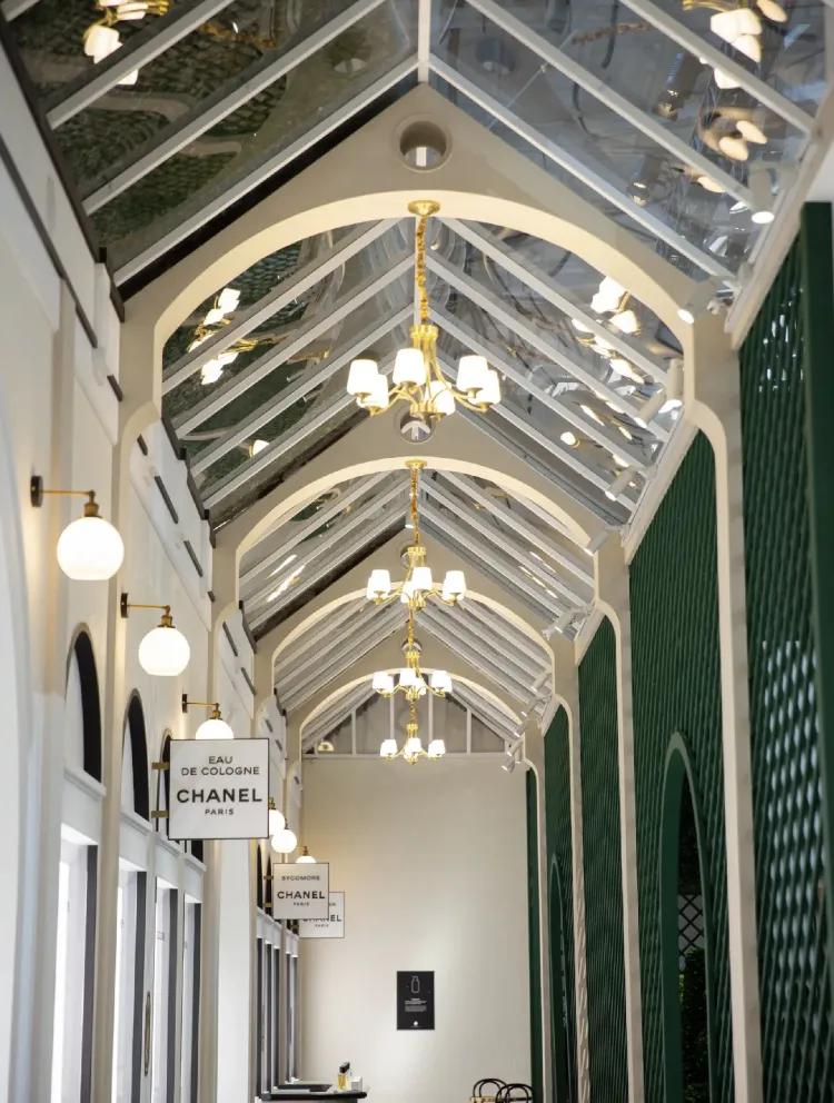 去看香奈儿香水展,感知香奈儿香水展2021展览图片