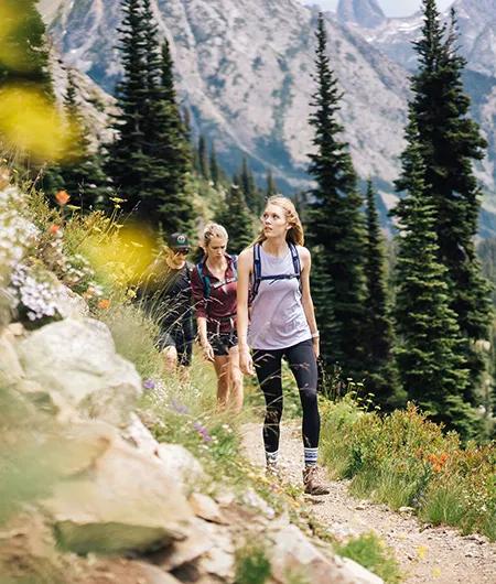 徒步西藏轻量化装备,轻量化徒步用天幕作为帐篷好用吗