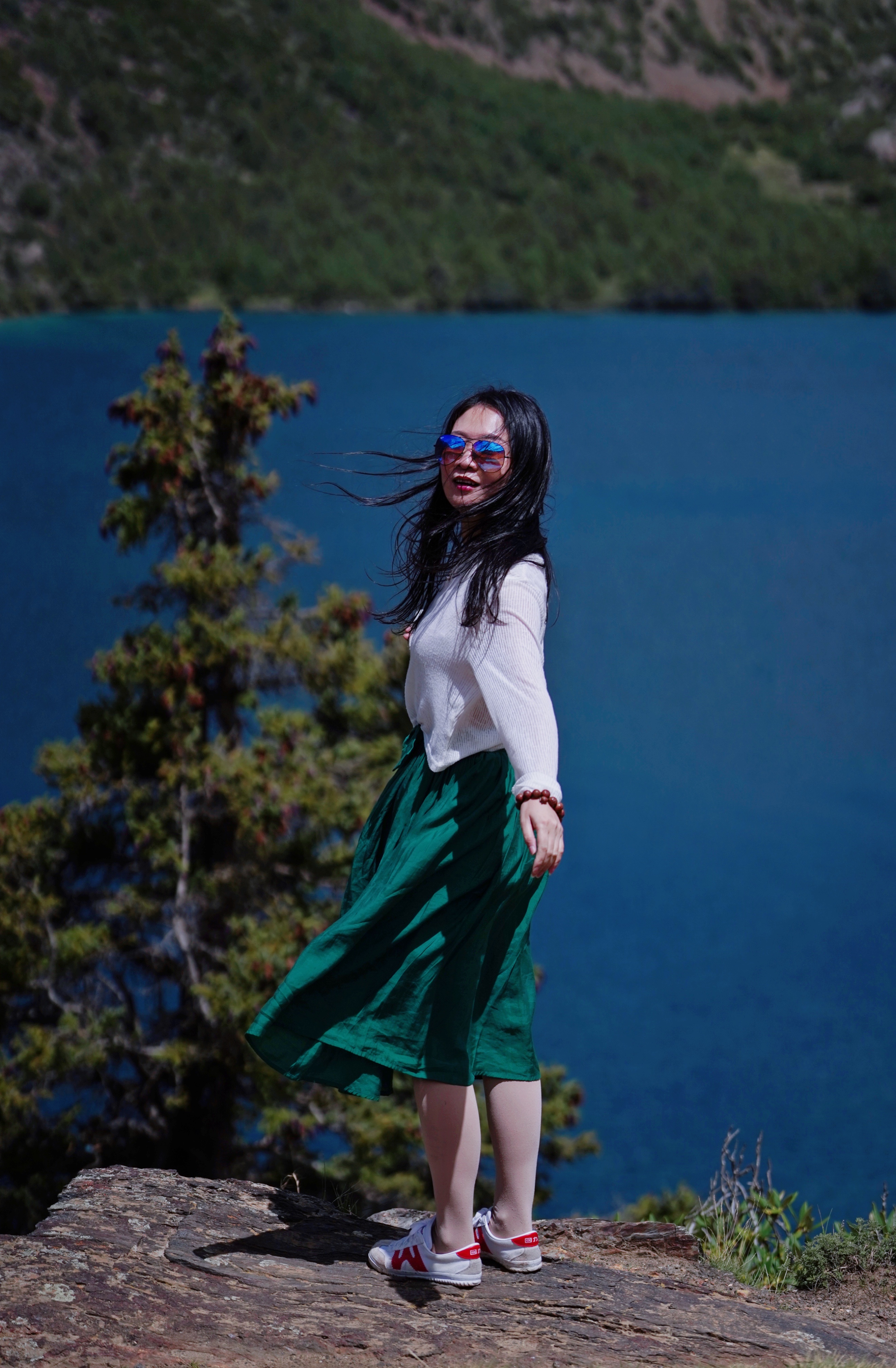 西藏昌都然乌湖美景如画,西藏昌都然乌湖景区美景