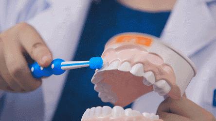 奶瓶龋对婴幼儿牙齿损害有多大,奶瓶龋主要发生在哪颗牙齿