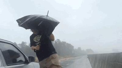 能抗台风的户外伞,抗风8级阳光伞