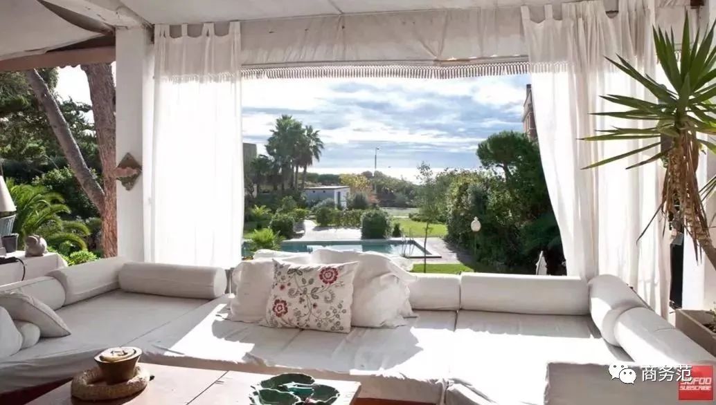 17岁梅西首秀照片,梅西34岁首战刷爆3项纪录