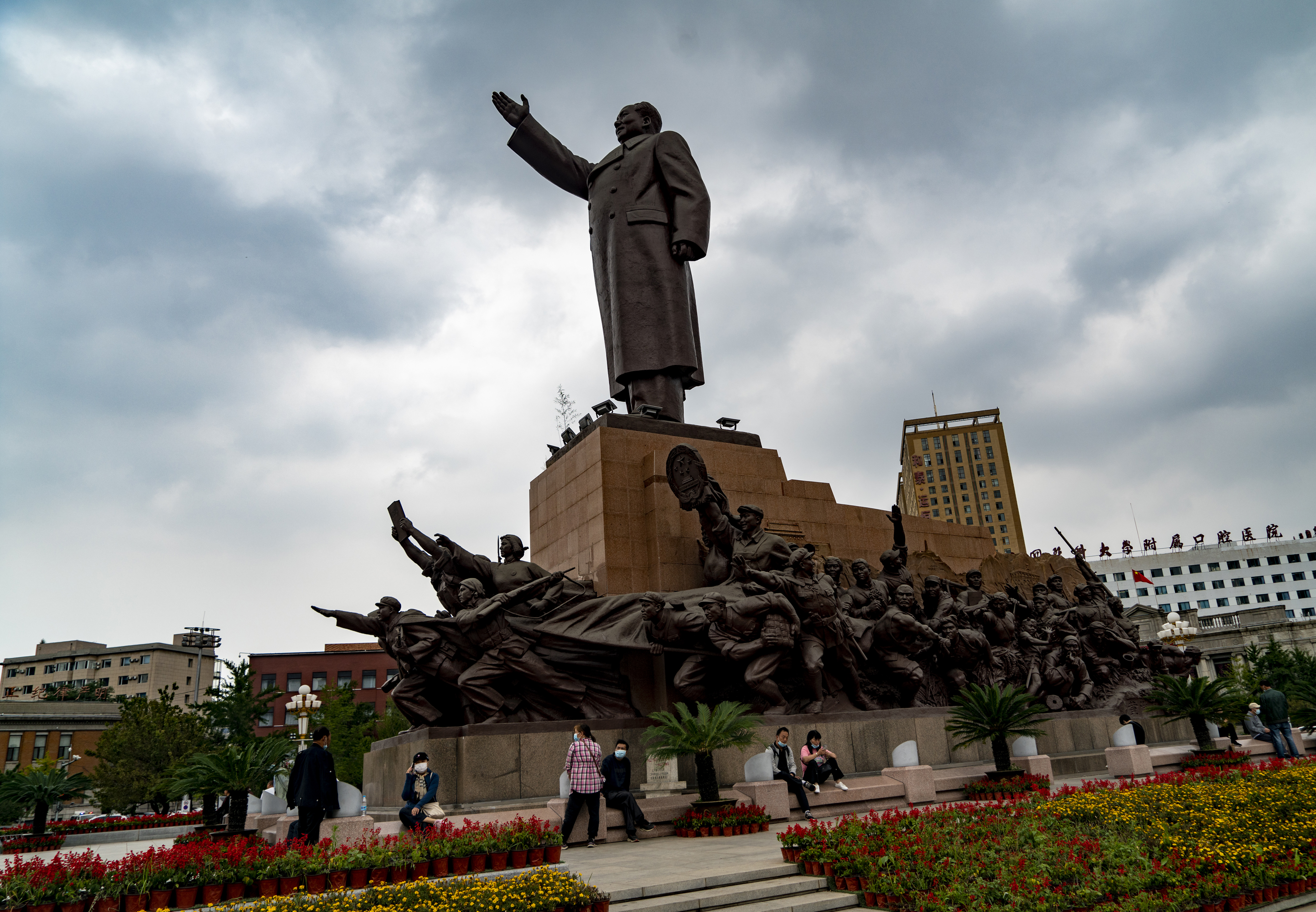 沈阳中山广场有什么好玩的,沈阳中山广场壮观