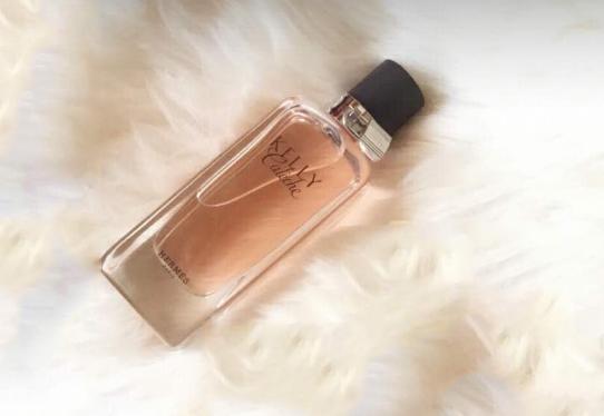 女人香水对男人的吸引力,所有香水都对吸引男人有用吗