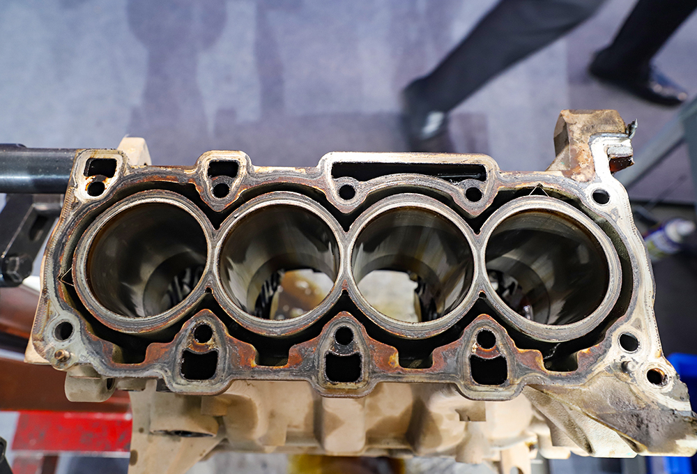 广汽传祺gs4里程最长多少公里,gs4发动机拆解