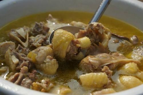 鸡肉怎么炖才嫩不柴家常,鸡肉怎么炖才嫩不柴小窍门