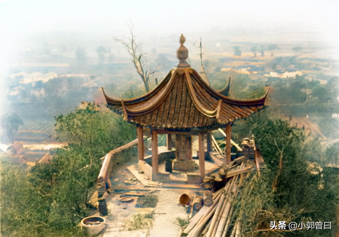 镇江北固山甘露寺半截宋代铁塔,镇江甘露寺以前照片