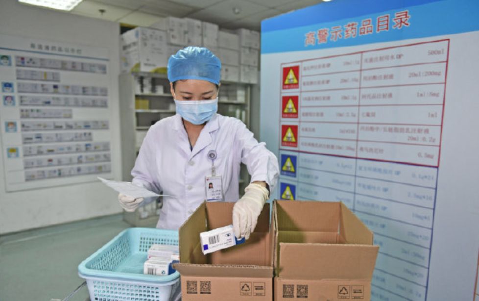 天津人明天出门好消息井喷，医护人员最高奖12000！应得的