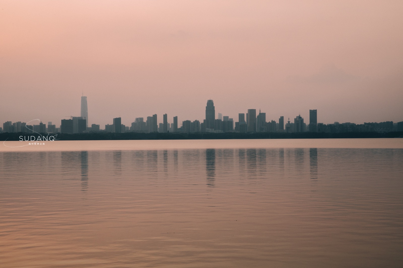 武汉东湖发生什么事,武汉东湖最近发生的大事