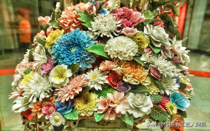 潮州和景德镇陶瓷有什么区别,中国瓷都潮州陶瓷精品集