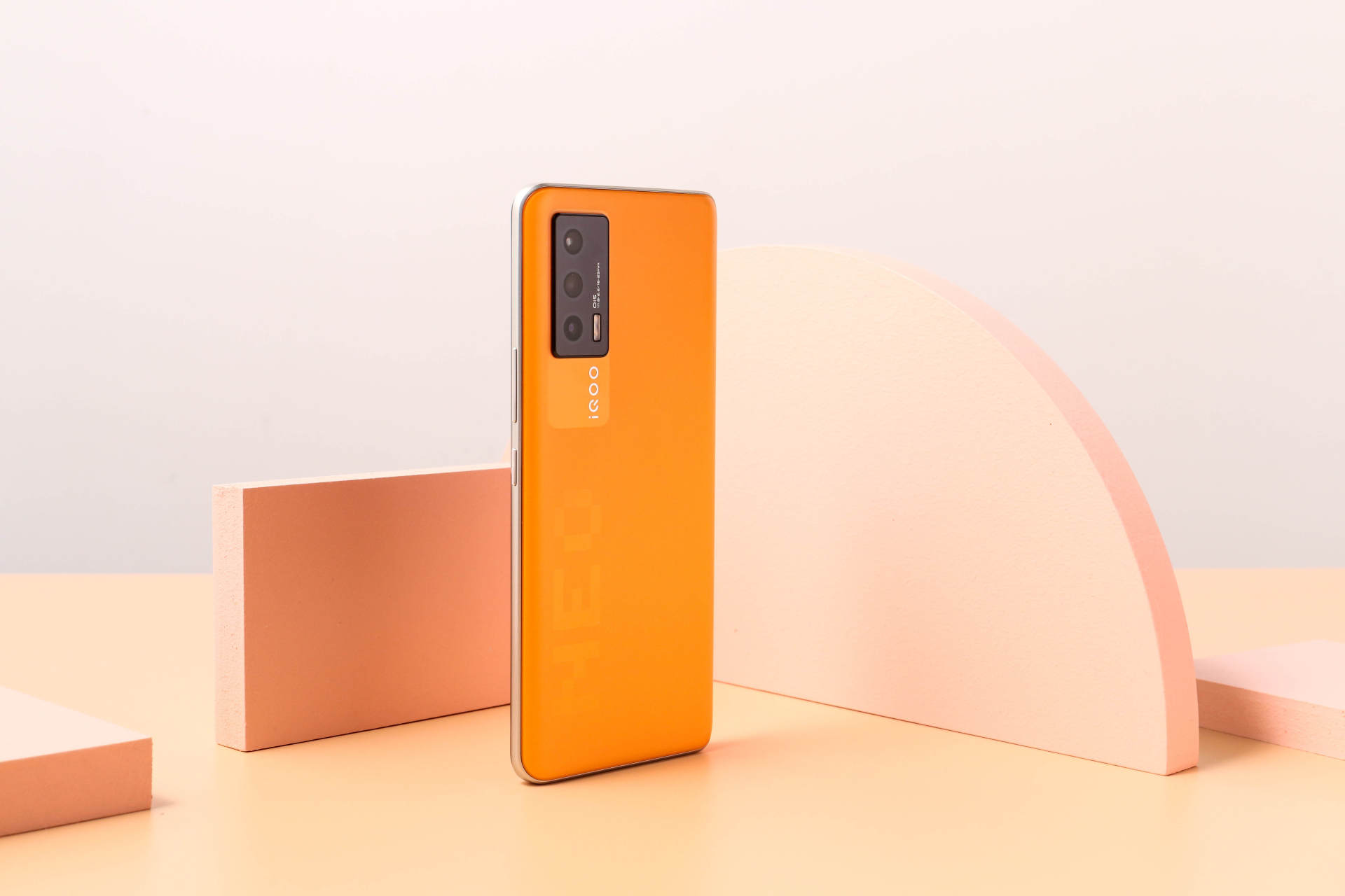 iqooneo5s深度评测,iqooneo5深度体验