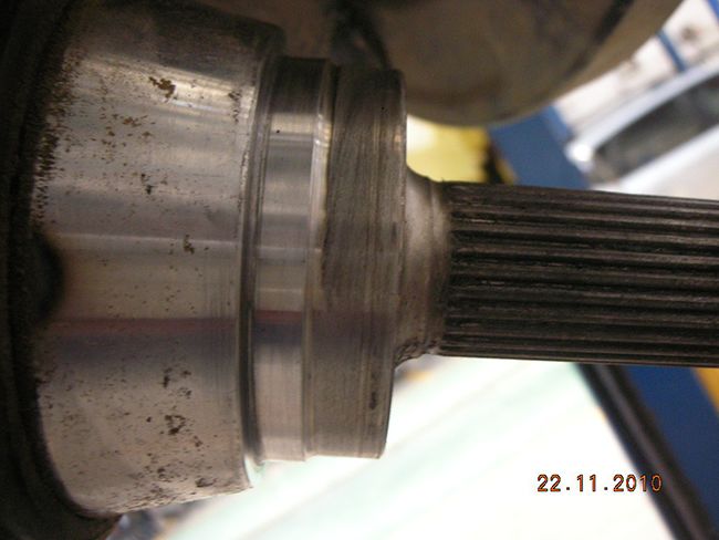 现代途胜tcs故障灯亮是什么原因,现代途胜打滑维修