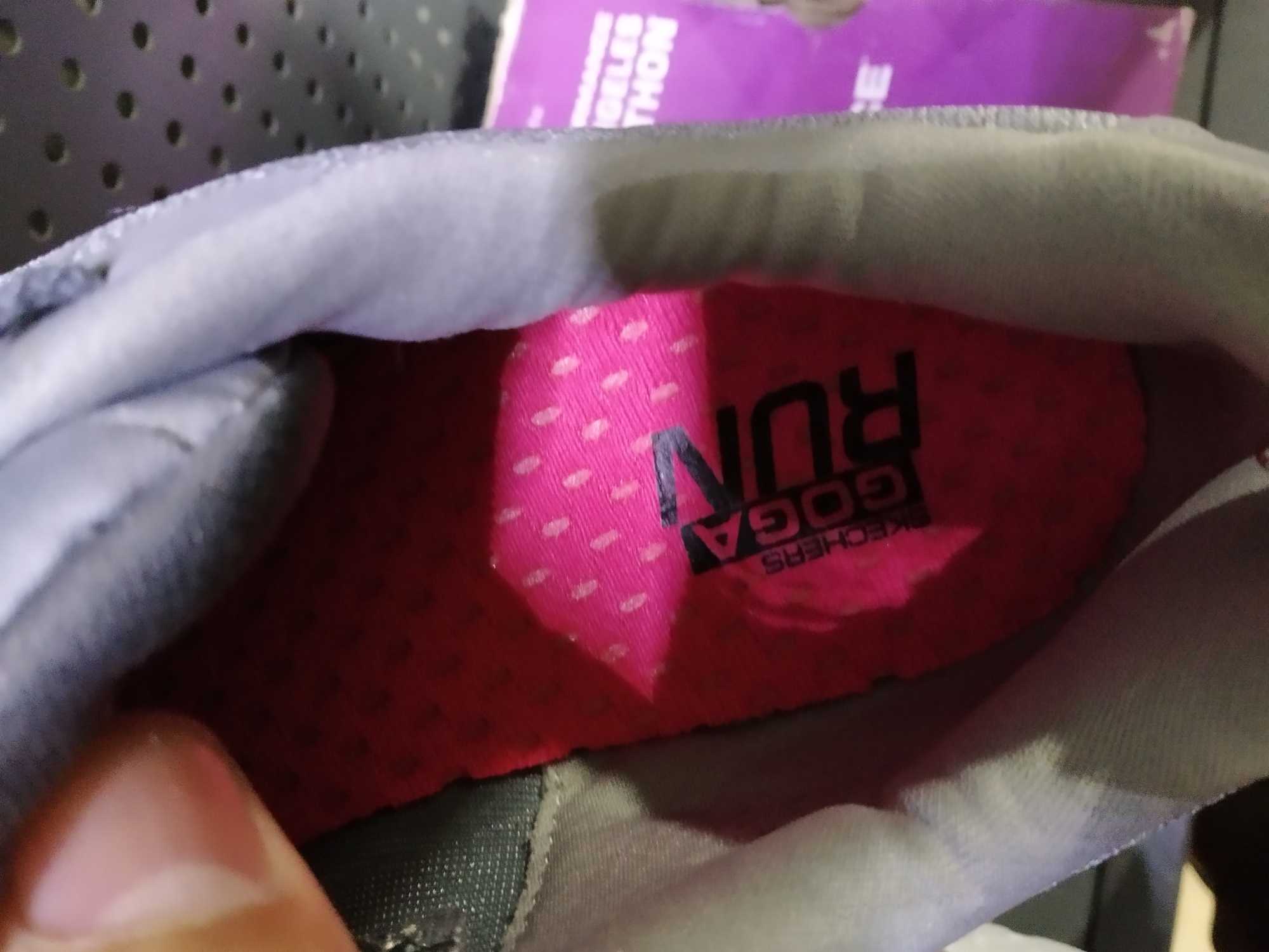 健步鞋美国,斯凯奇第七代健步鞋上市时间