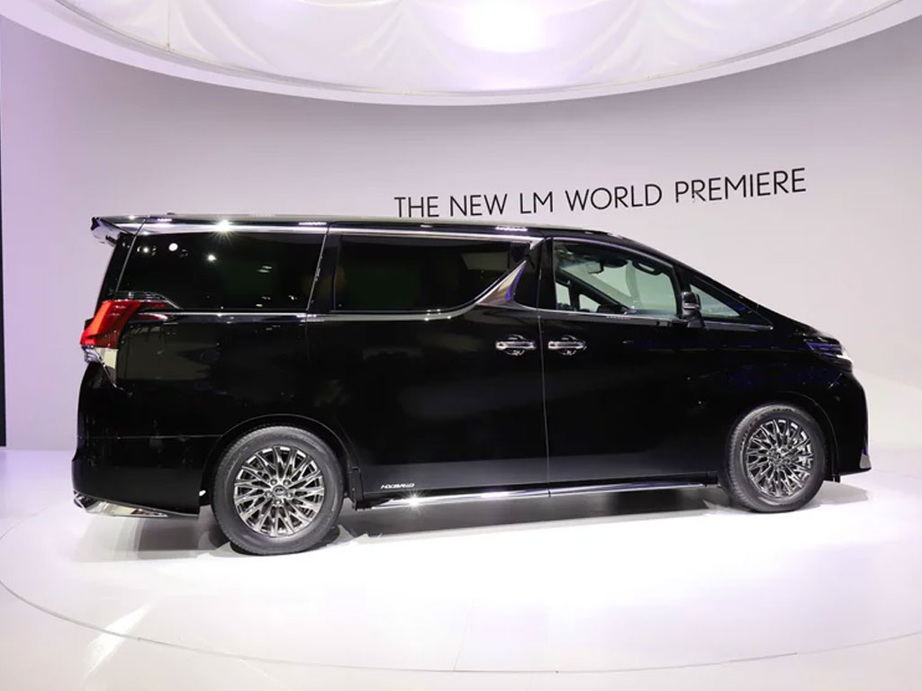 雷克萨斯LM公布售价,售116.60万元起