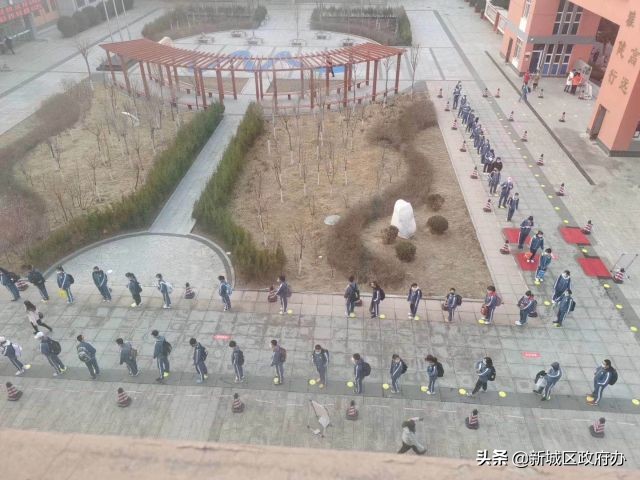 呼和浩特市第三十四中学开学复课,呼和浩特初三复学