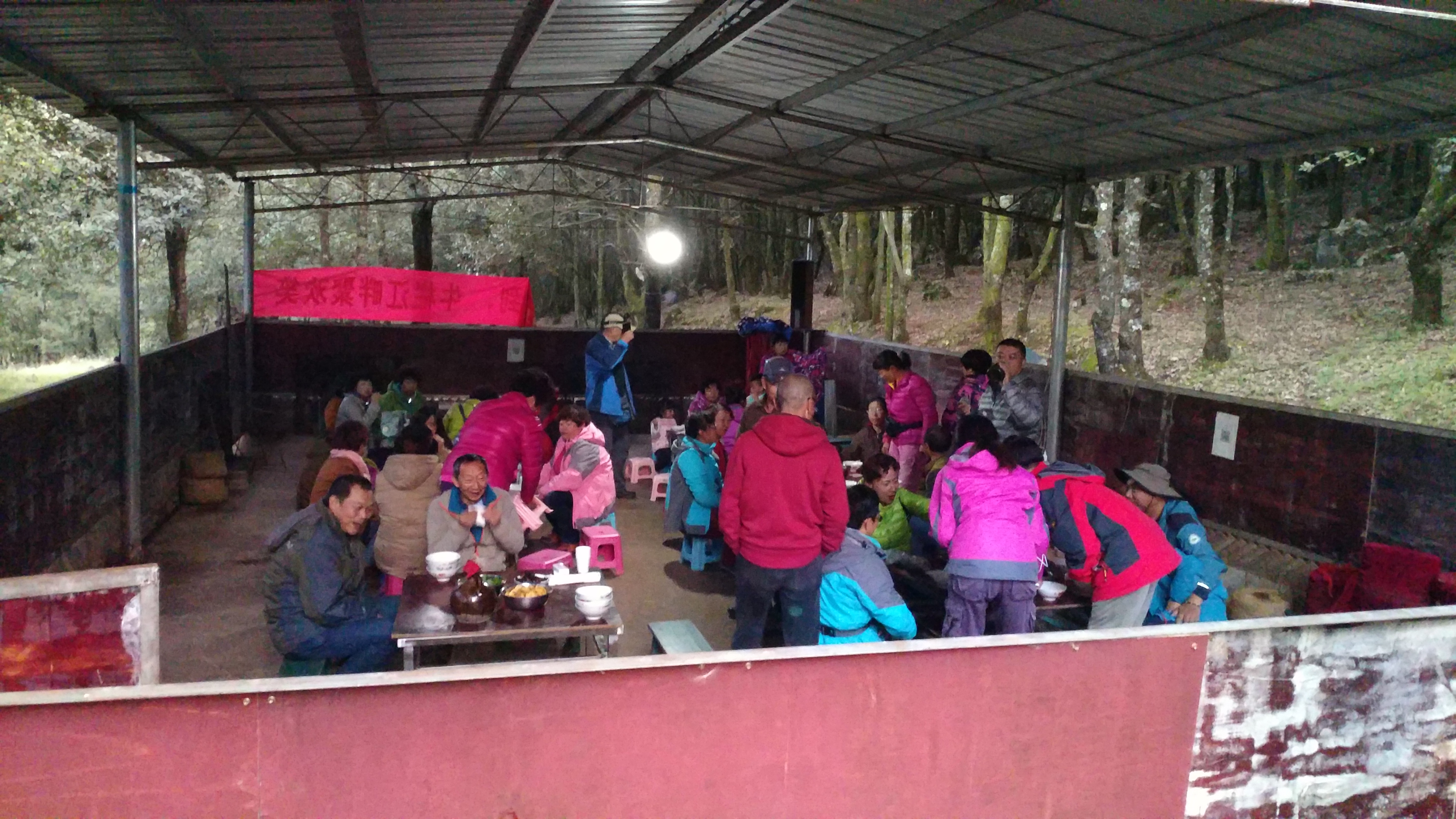 昆明团山湿地露营,昆明寻甸草原露营多少钱