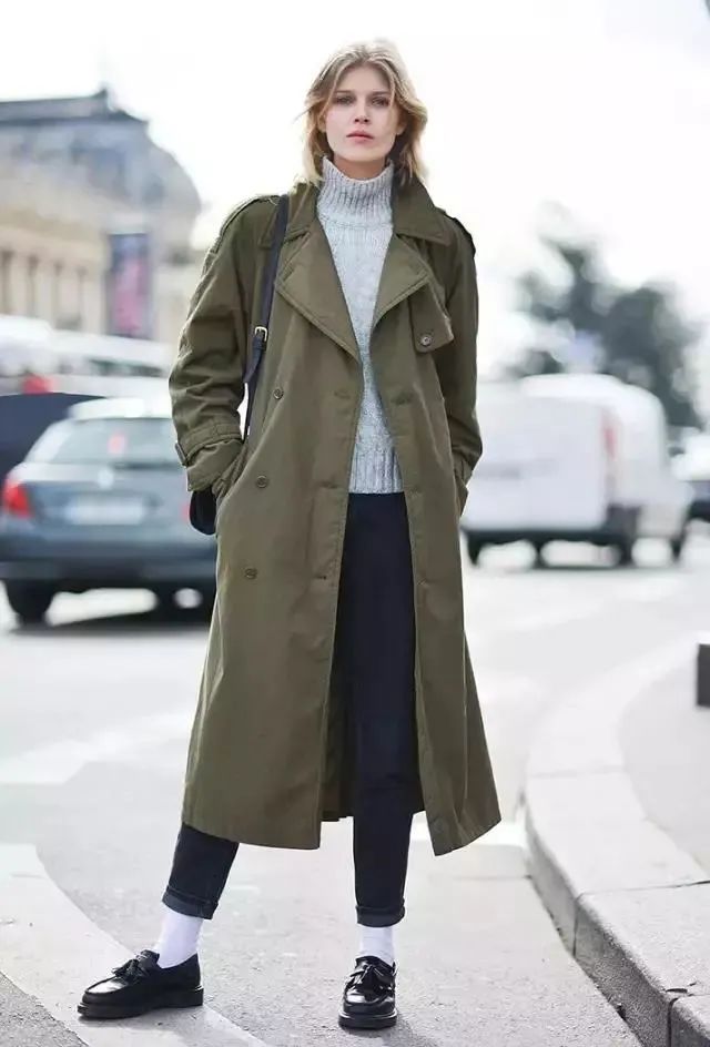 秋冬不露脚踝穿法火了,今年冬天流行九分裤露脚踝穿法