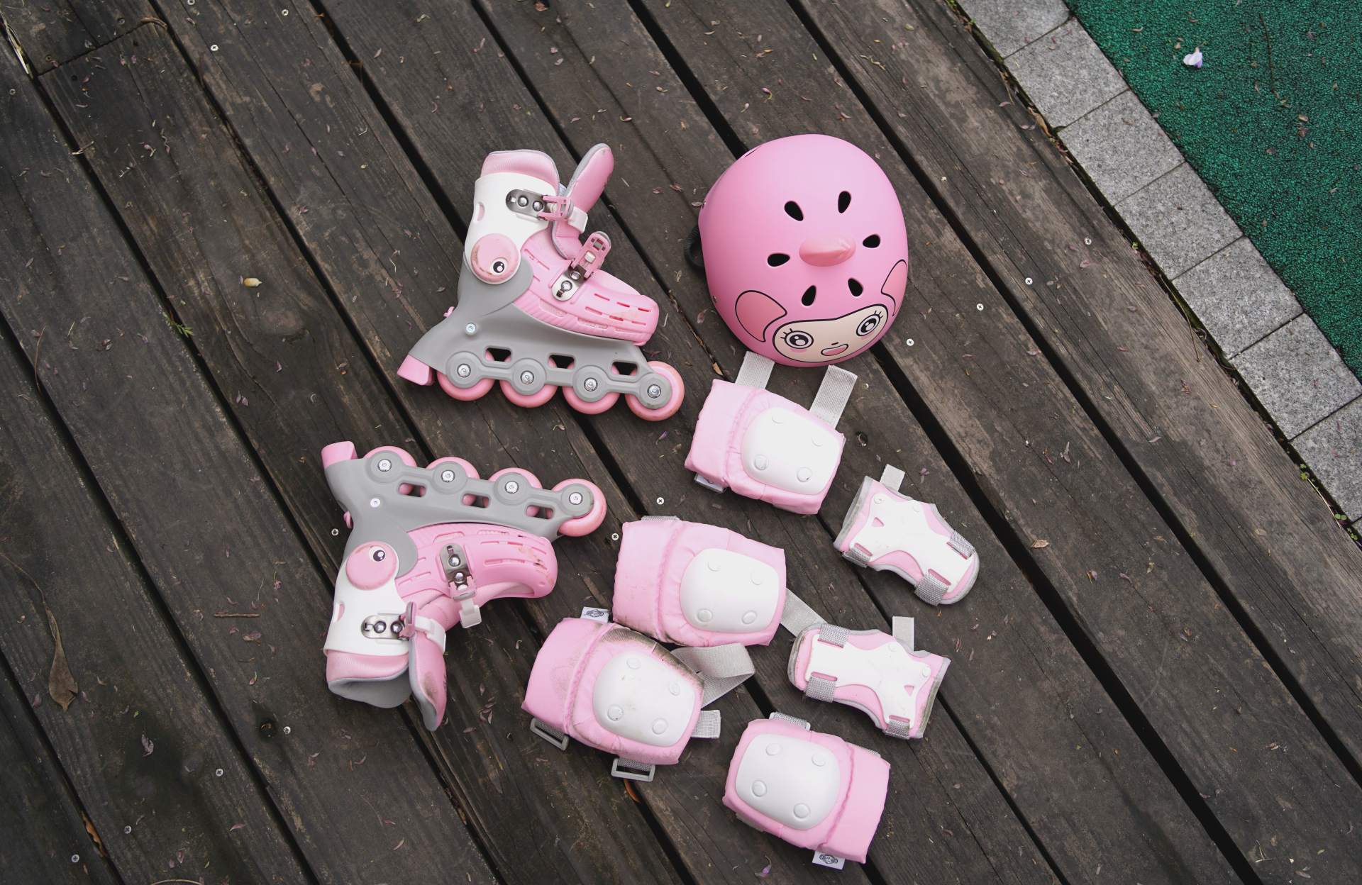 柒小佰儿童轮滑护具,柒小佰轮滑推荐