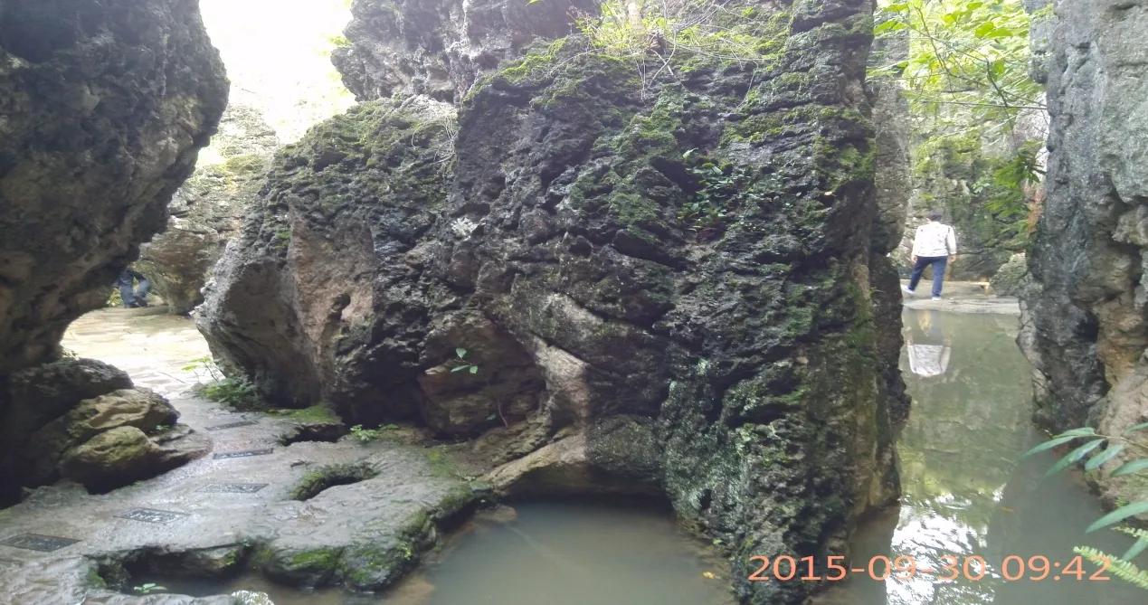 黄果树荔波小七孔苗寨镇远两日游,千户苗寨梵净山黄果树三日游