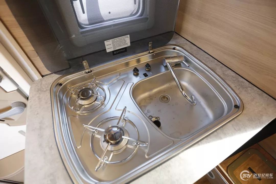 新款依维柯欧胜ad02后拓展房车,手动挡依维柯欧胜拓展房车大全