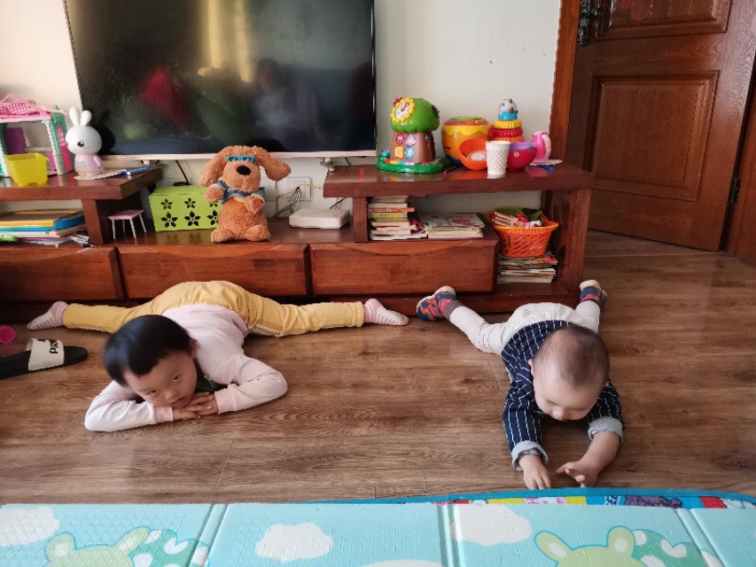 二胎妈妈与老公抗击肺炎,抗击肺炎足不出户