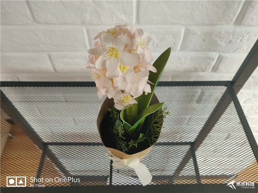 一加6t迈凯伦定制版值得购买吗,一加6t迈凯伦定制版对比note9