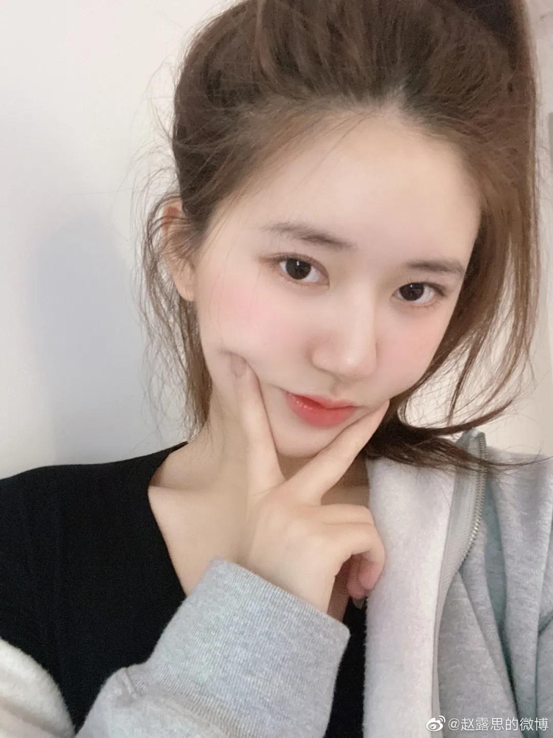 长肉脸适合穿衣什么风格,大胖脸适合穿什么衣服