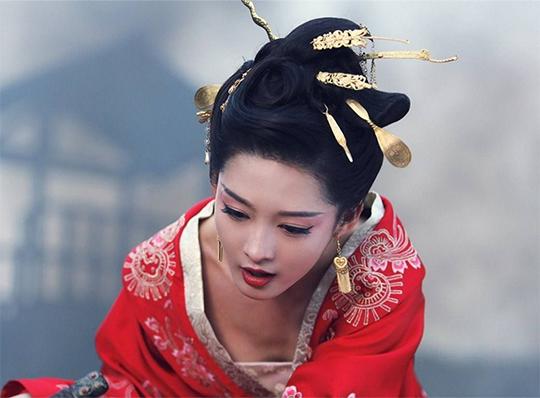 刘曜强纳西晋羊皇后,她不应受指责,7次废立终获有尊严的生活