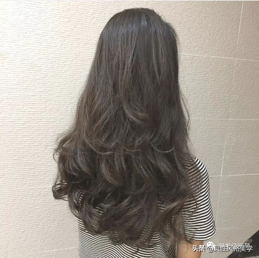 中长发发型微微卷半头烫大波浪,半头卷大波浪烫发排列教程