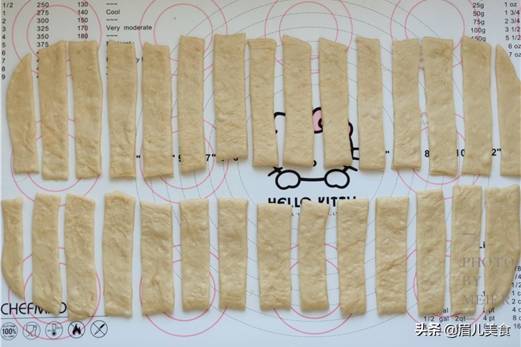 家庭自制油条蓬松酥脆做法简单,自制蓬松酥脆好油条手把手教给你