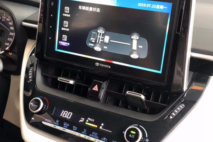 不加价的2021款卡罗拉,语音操控,智能实时导航,人机系统更给力