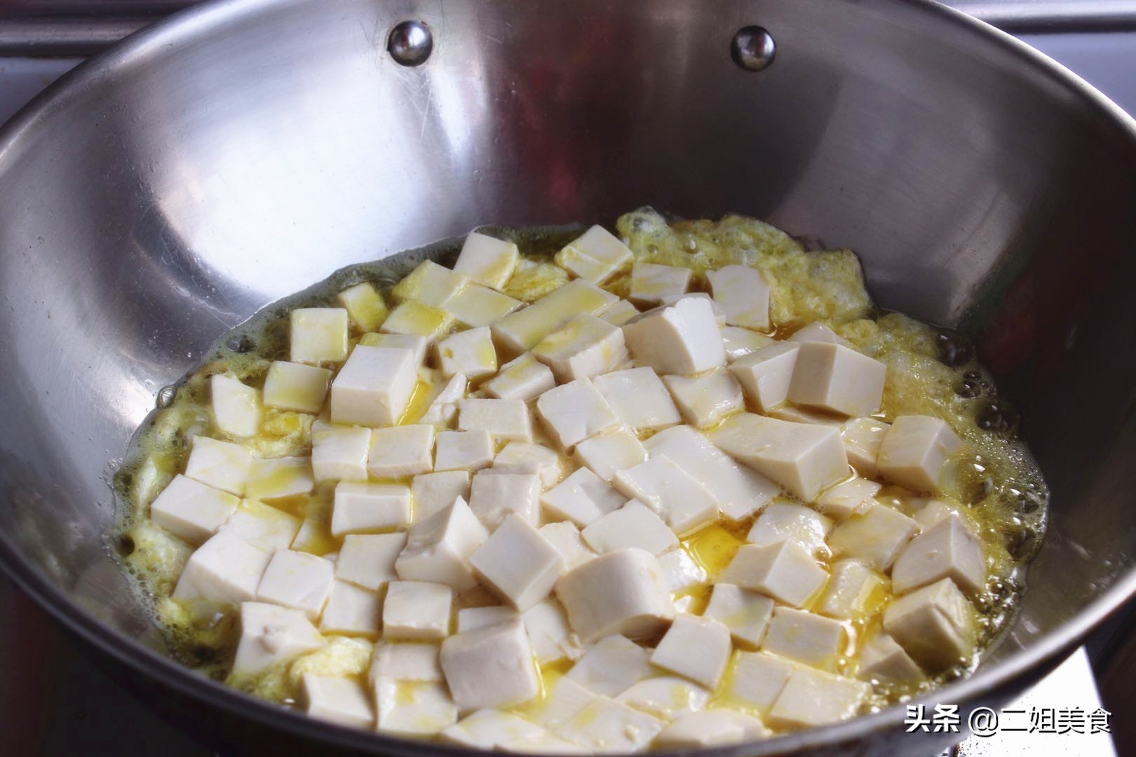 溜豆腐需要焯水吗,溜豆腐不焯水的做法