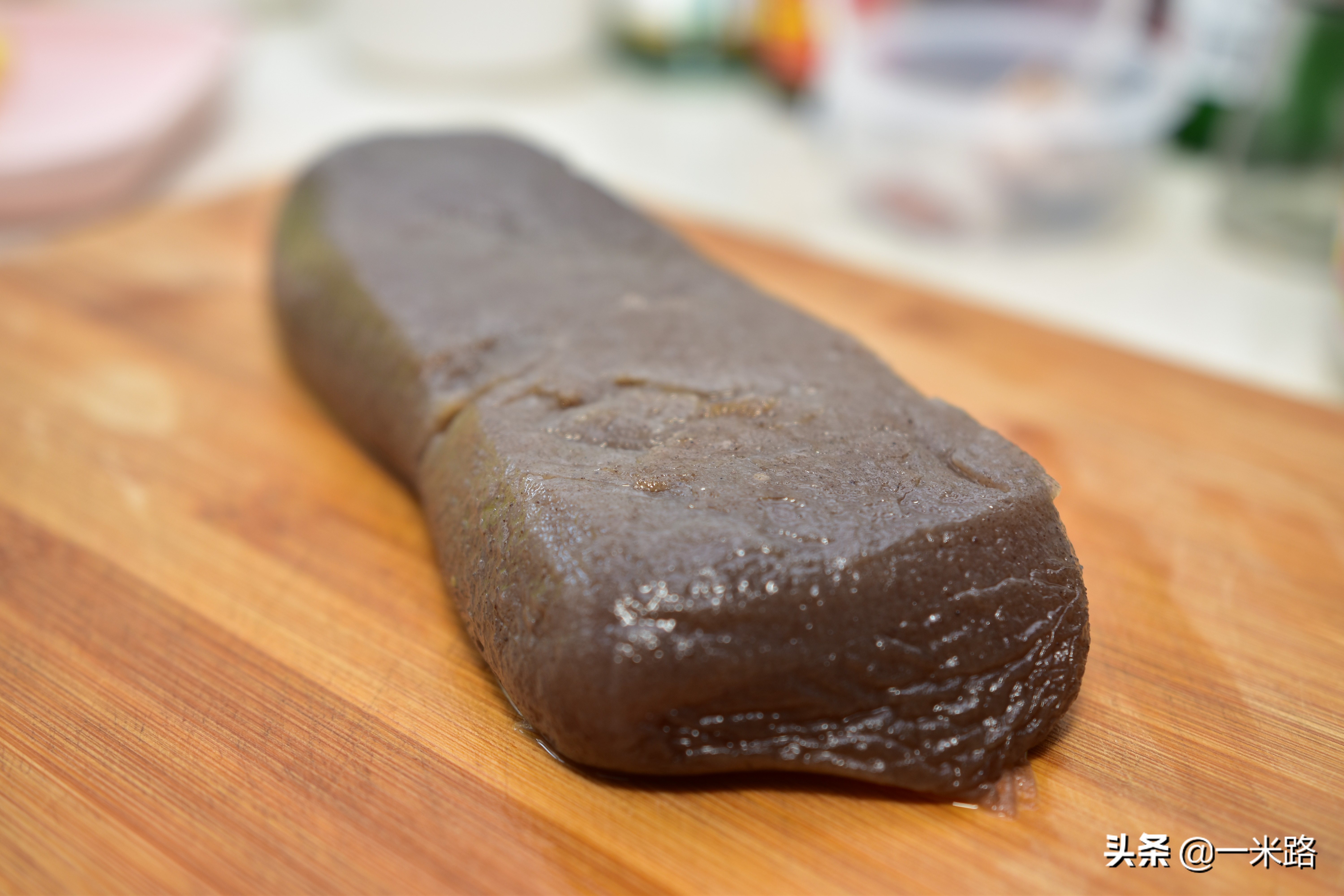 麻辣小龙虾的绝配是魔芋豆腐,又麻又辣多汁,吃起来真带劲