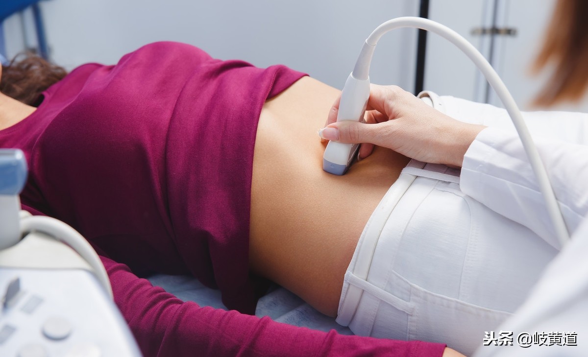 女人连续10天月经不尽什么原因,女性十多天不来月经