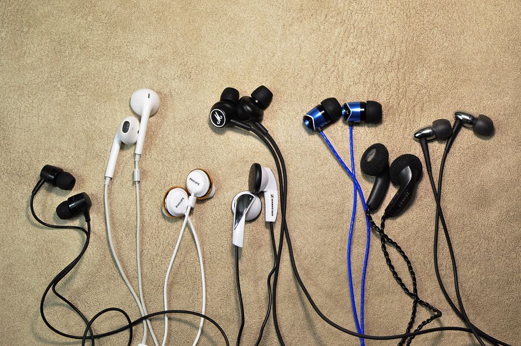 鍥戒骇hifi鑰虫満鐧惧厓,鍚勪环浣嶆渶浣砲ifi鑰虫満閲戝