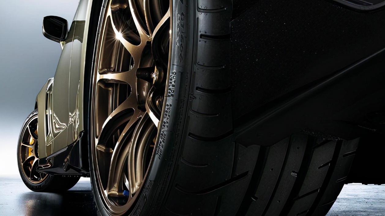 2020款日产gt-r海外售价公布,2023款日产gtr的海外售价