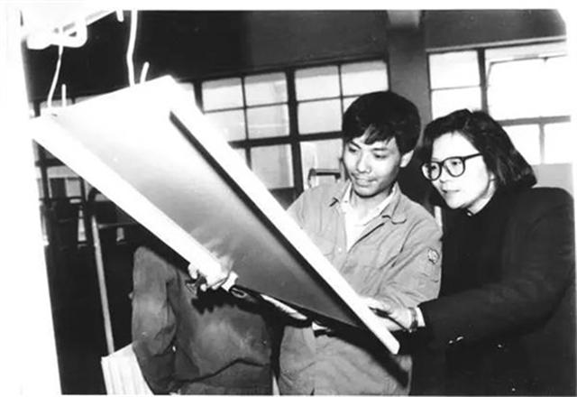 *镕基朱**“网开一面”,华日“起死回生”