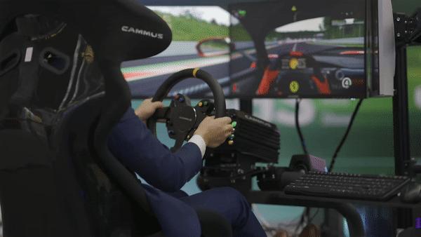 玩赛车、当赛车手真有这么贵吗？他们花2000块做到了