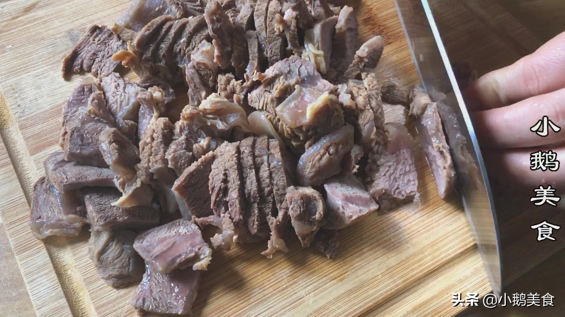 原来牛肉干做法这么简单,按照这个配方做,香辣有嚼劲,太好吃了