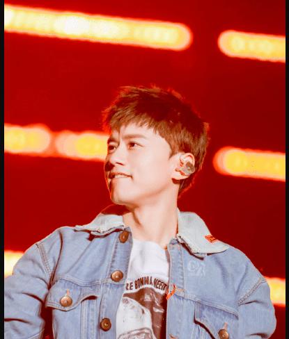 张杰谢娜官宣在现在看来怎么样,张杰与谢娜最近的婚姻是什么情况